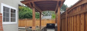 outdoor-barbeque-area-trellis-cover